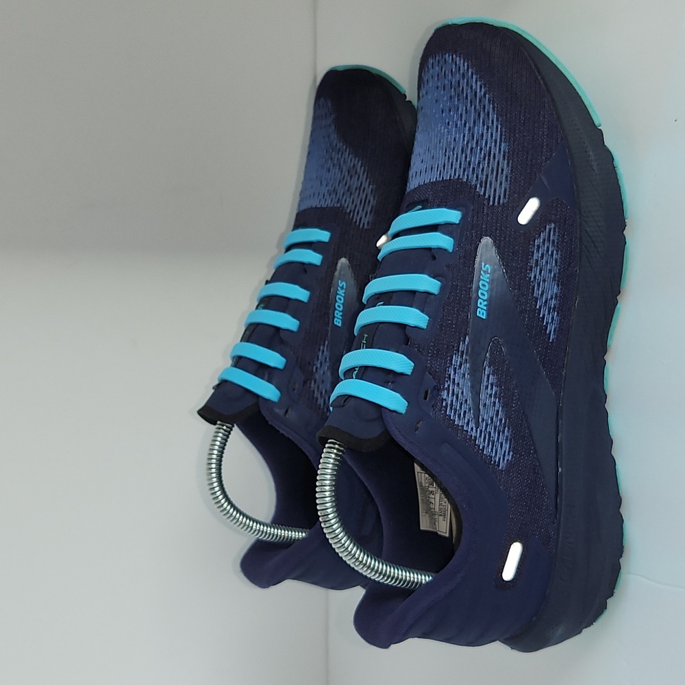 Brooks launch 8 road running shoes